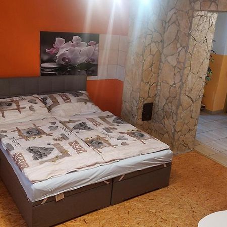 Privat 498 Hotel Lucky Exterior photo